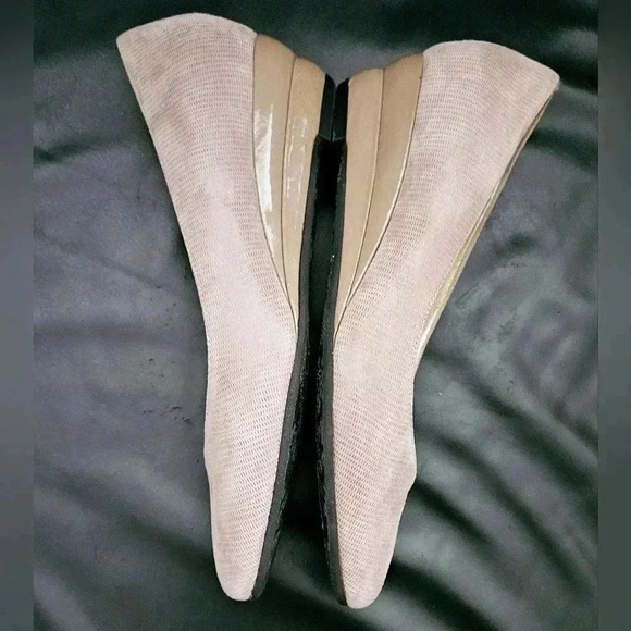Ron White Luxury All  Day Heel Pump Pale Beige Size 6/6.5 US 361/2 euro - Picture 4 of 8